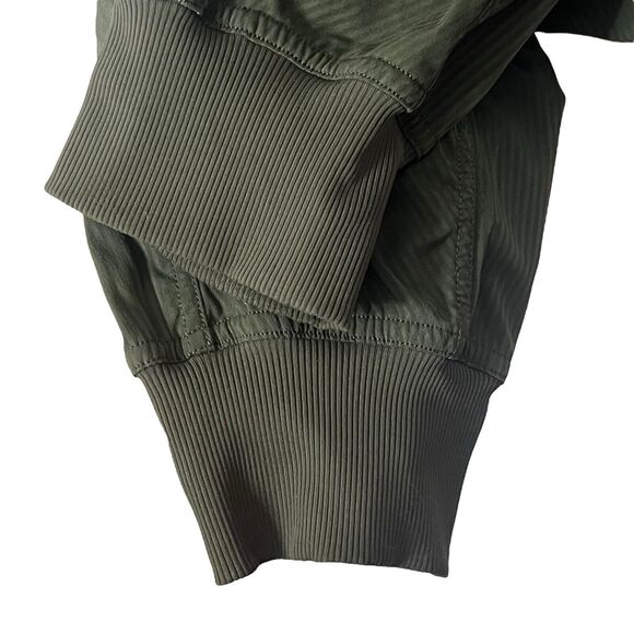 Lululemon Dance Studio Jogger Pants Women’s Size 4 Dark Olive Cropped Stretch - Picture 10 of 12